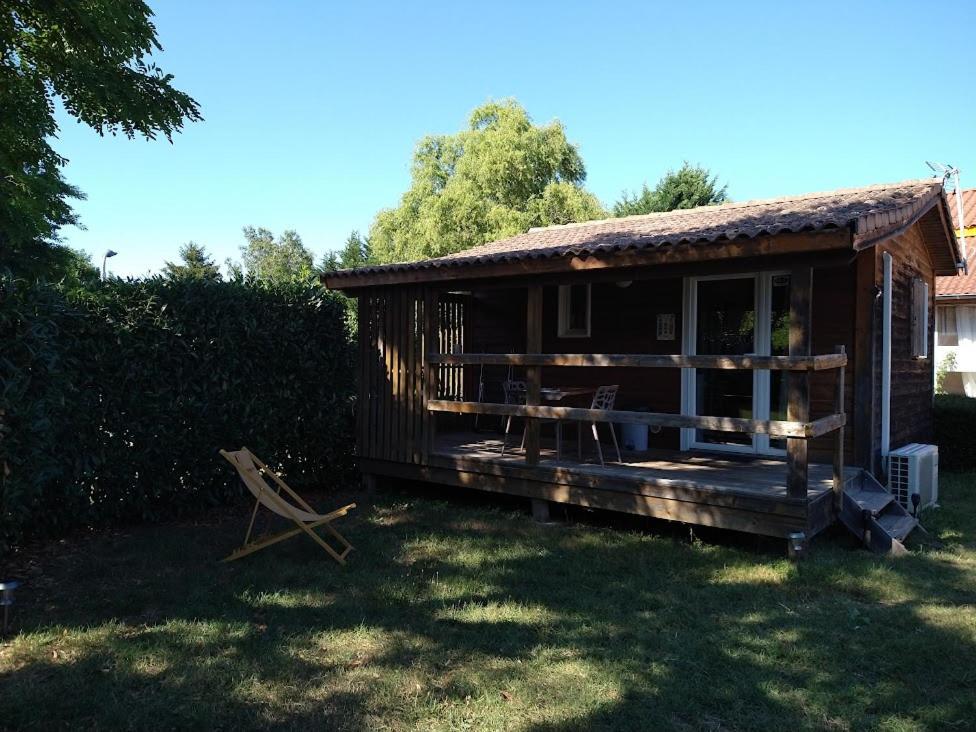 Domaine Des Epinettes Hotel Saint-Romain-de-Jalionas Bagian luar foto